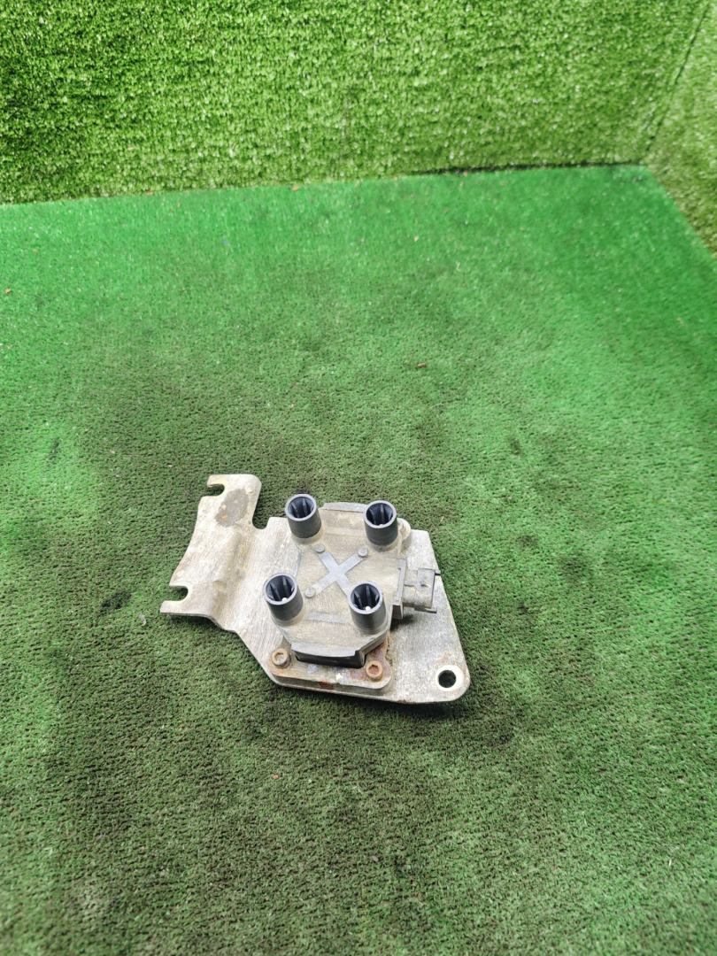 катушка зажигания Chevrolet Niva 1 поколение 2008, 1.7 л., бензин, МКПП, внедорожник 5 дв. - фото №1