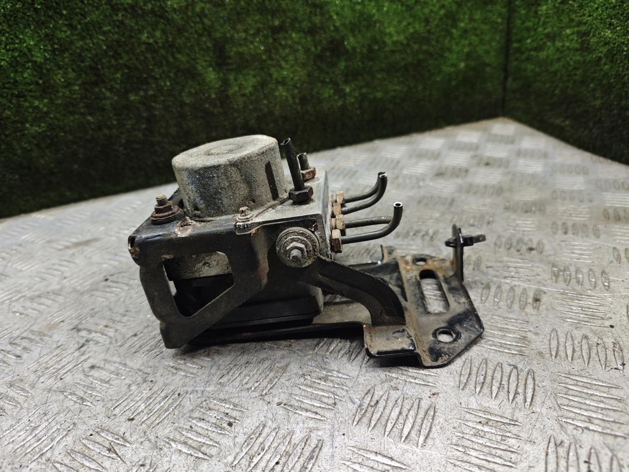 блок ABS Lada Vesta 1 поколение 2020, 1.6 л., бензин, МКПП, хетчбэк 5 дв., 8450031667, 0265956317, 2265106455 - фото №1