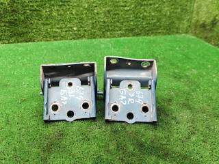 петля крышки багажника Chrysler Voyager 3 поколение 1997, 2.4 л., бензин, АКПП, минивэн