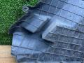 крышка аккумулятора Volkswagen Transporter T4 1998, 1.9 л., 1X, дизель, МКПП, микроавтобус, 702915435 - фото №5