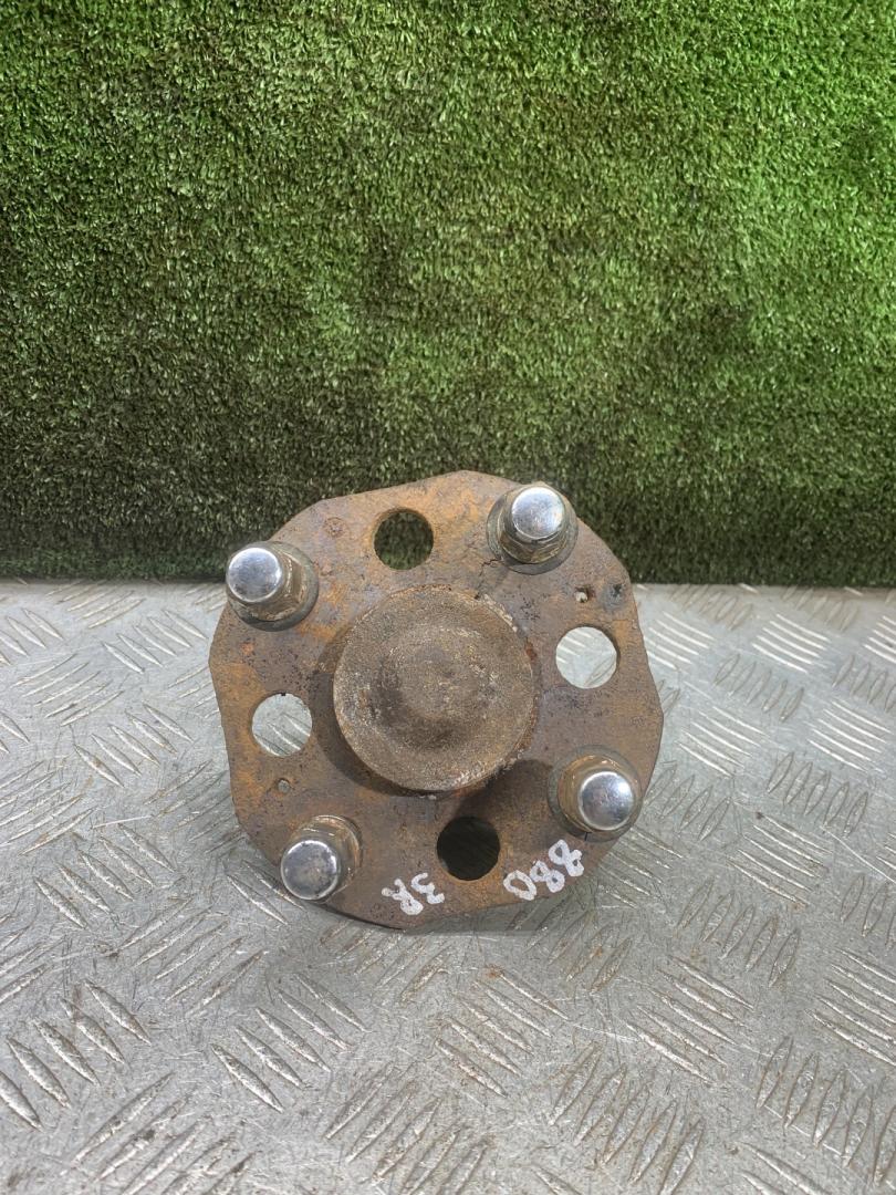 ступица задняя правая Rover 600 Series 1 поколение 1998, 1.8 л., бензин, МКПП, седан - фото №1