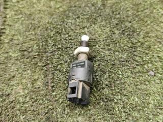 Датчик педали тормоза (лягушка) Lada 2121 Niva 1 поколение [рестайлинг] 2005, 1.7 л., бензин, МКПП, внедорожник 3 дв., 3720010, 1118