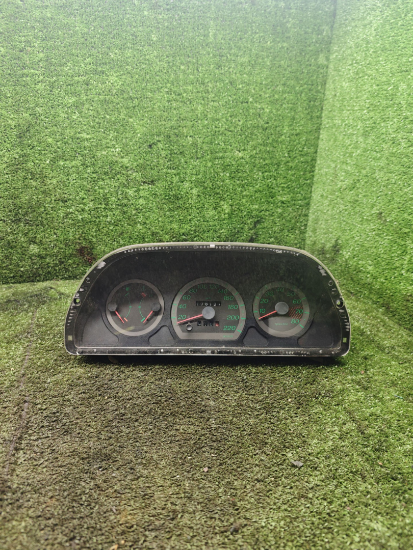 щиток приборов (приборная панель) Fiat Palio 1 поколение 2000, 1.6 л., бензин, МКПП, универсал - фото №1