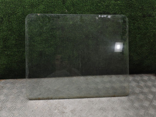 стекло двери задней правой Mercedes-Benz T1 207-210D W601 1990, 2.3 л., дизель, МКПП, микроавтобус