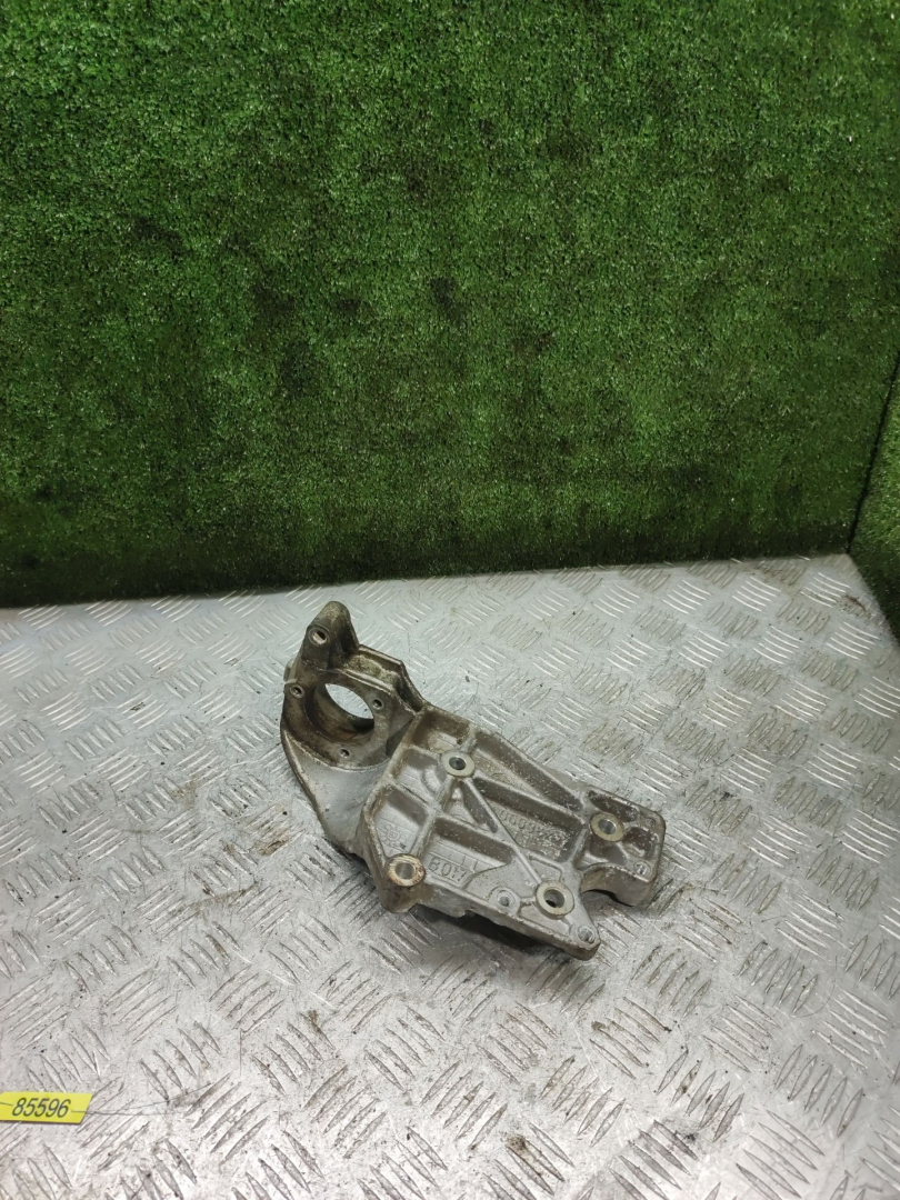 кронштейн полуоси Fiat Marea 1 поколение 2000, 1.8 л., бензин, МКПП, универсал, 60603572 - фото №1