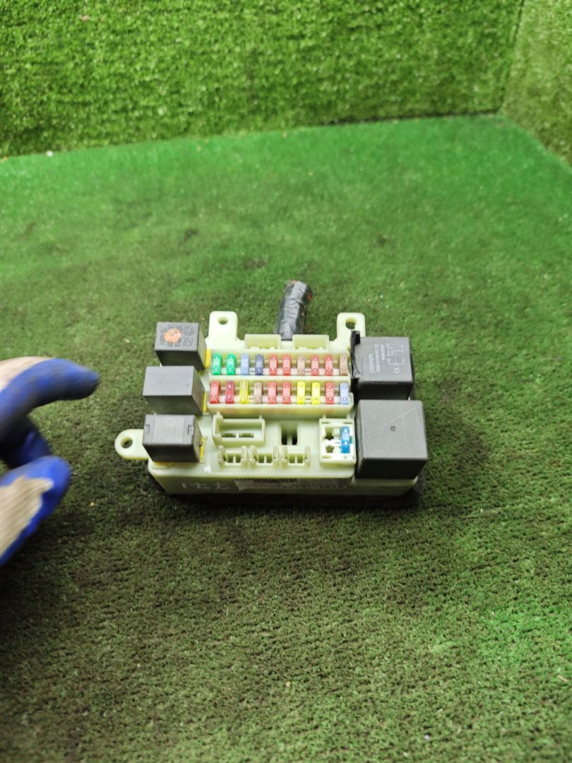 блок предохранителей Great Wall Hover 1 поколение 2008, 2.4 л., бензин, МКПП, внедорожник 5 дв., 602AIR100602133, S4003100-K24-L1 - фото №1