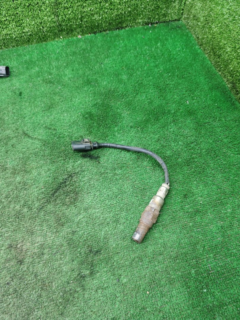 лямбда-зонд Volkswagen Polo Sedan 1 поколение 2015, 1.6 л., МКПП, седан, 03F906262A - фото №1