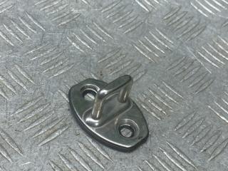 ответная часть (скоба) замка двери задней левой Volkswagen Jetta 6 поколение [рестайлинг] 2015, 1.6 л., бензин, МКПП, седан, 3C837033