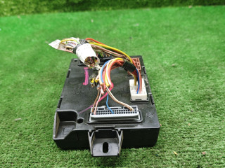 блок управления (другие) Lada XRAY 1 поколение 2019, 1.6 л., бензин, МКПП, внедорожник 5 дв., 284B13555R