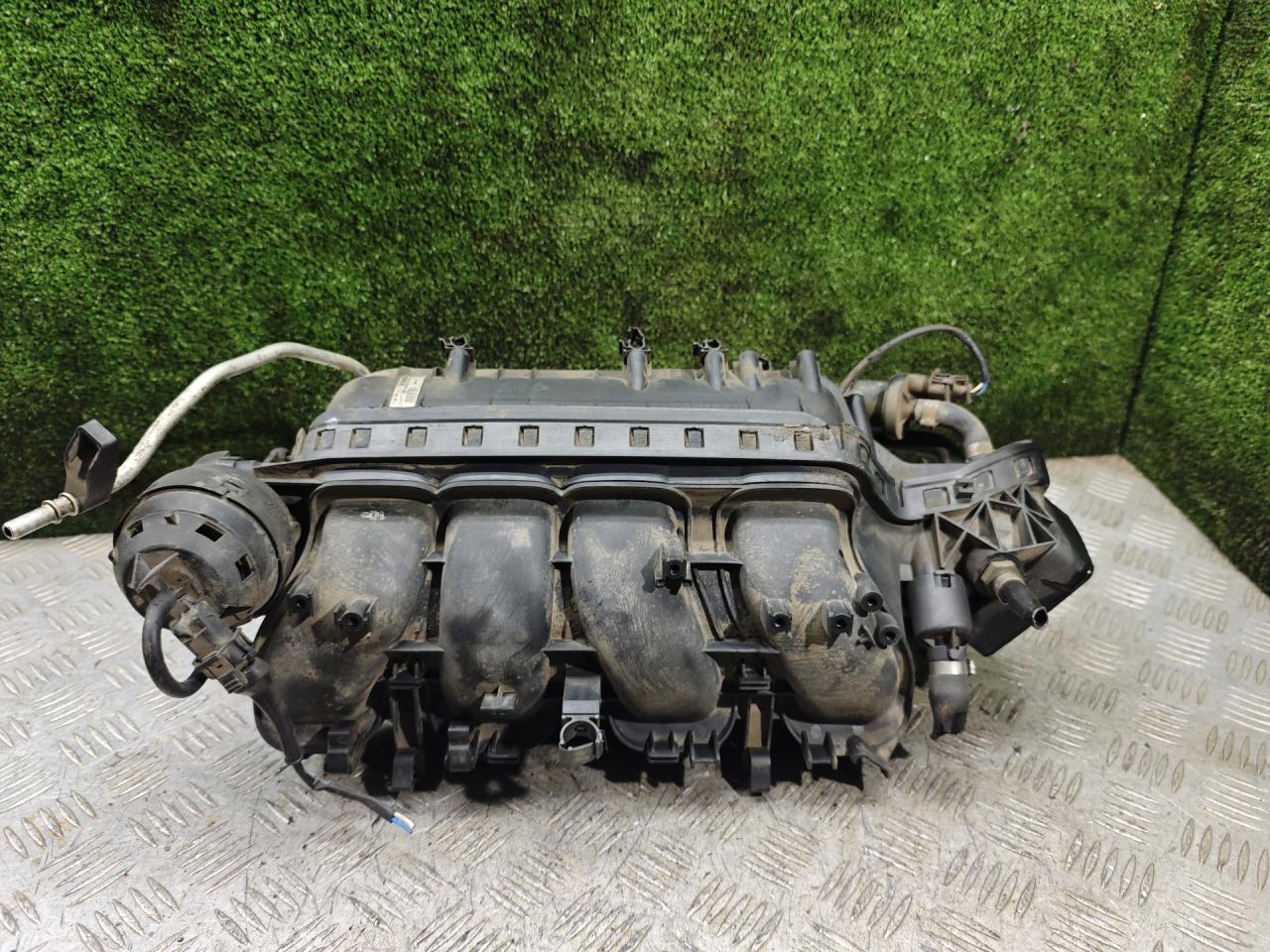 коллектор впускной Alfa Romeo 156 1 поколение 1999, 2.0 л., бензин, МКПП, седан, 0280600011 - фото №1