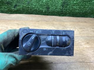 переключатель света Volkswagen Golf 3 поколение 1996, 1.6 л., бензин, МКПП, хетчбэк 5 дв.