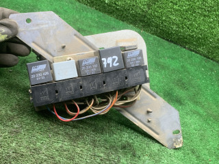 блок предохранителей Chrysler Voyager 4 поколение 2002, 2.4 л., бензин, МКПП, минивэн