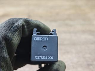 реле (прочие) Opel Sintra 1 поколение 1999, 2.2 л., бензин, МКПП, минивэн, 12177235D00