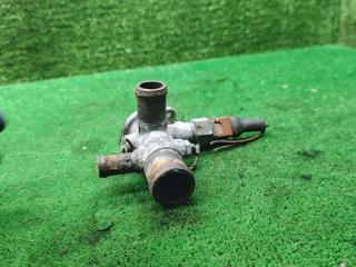 фланец (тройник) системы охлаждения Volkswagen Golf 2 поколение 1990, 1.3 л., бензин, МКПП, хетчбэк 5 дв.