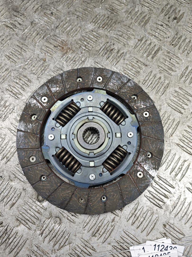 диск сцепления Lada Vesta 1 поколение 2020, 1.6 л., бензин, МКПП, хетчбэк 5 дв. - фото №1