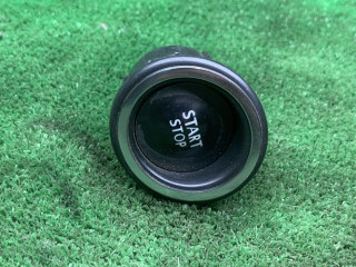 кнопка запуска двигателя Lada Vesta 1 поколение 2023, 1.6 л., бензин, МКПП, седан, 8450041087