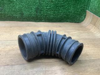 патрубок воздушного фильтра Ford Ka 1 поколение 1998, 1.0 л., бензин, МКПП, хетчбэк 3 дв.