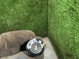 личинка дверного замка Hyundai Galloper 2 поколение 1998, 2.5 л., дизель, МКПП, внедорожник 5 дв.