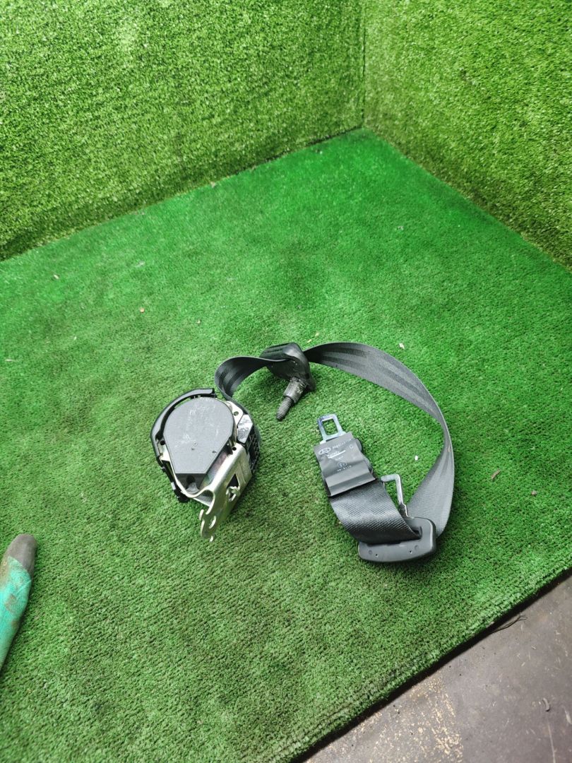 ремень безопасности Lada XRAY 1 поколение 2019, 1.8 л., бензин, робот, внедорожник 5 дв., 888504310R - фото №1