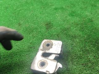 замок двери задней правой Lada 2114 1 поколение 2005, 1.5 л., бензин, МКПП, хетчбэк 5 дв.