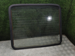 стекло (иные) Mercedes-Benz T1 207-210D W601 1995, 2.3 л., дизель, МКПП, микроавтобус