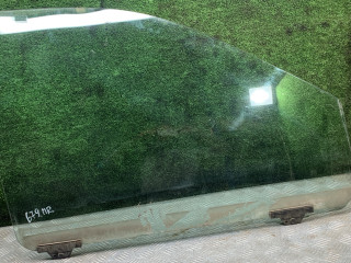 стекло двери передней правой Chrysler Voyager 3 поколение 1997, 2.4 л., бензин, АКПП, минивэн