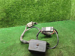 блок предохранителей Hyundai Accent 1 поколение (X3) 1995, 1.5 л., бензин, МКПП, хетчбэк 3 дв., 9569022500