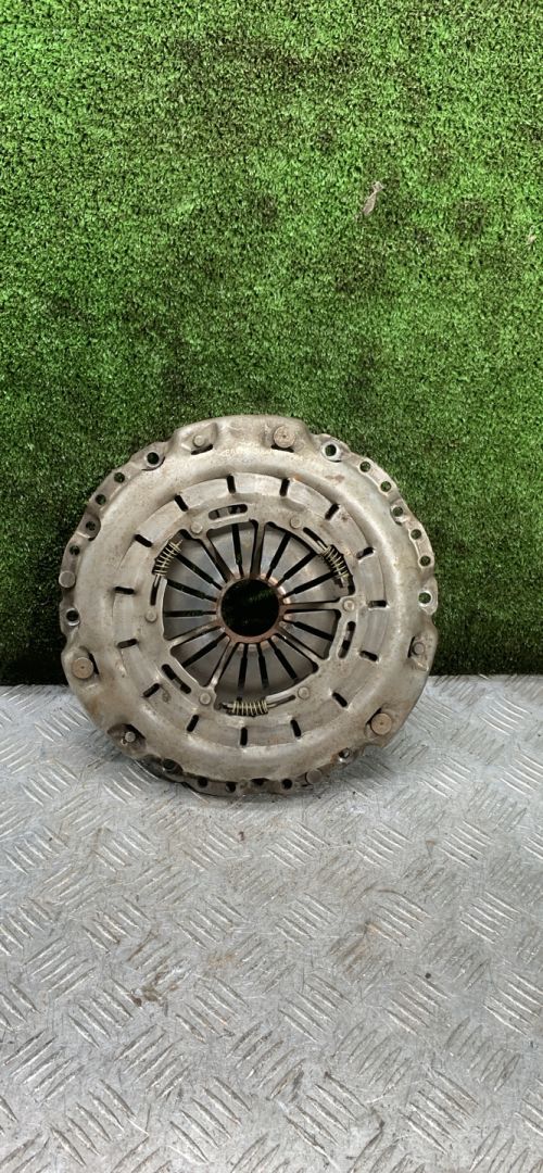 корзина сцепления Mercedes-Benz Vito W638 2002, 2.2 л., CDi, дизель, МКПП, микроавтобус - фото №1