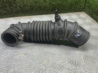 патрубок воздушного фильтра Hyundai Galloper 2 поколение 1998, 2.5 л., дизель, МКПП, внедорожник 5 дв.