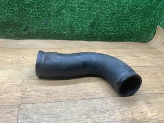 патрубок интеркулера Toyota Avensis 1 поколение (T220) [рестайлинг] 2001, 2.0 л., дизель, МКПП, универсал