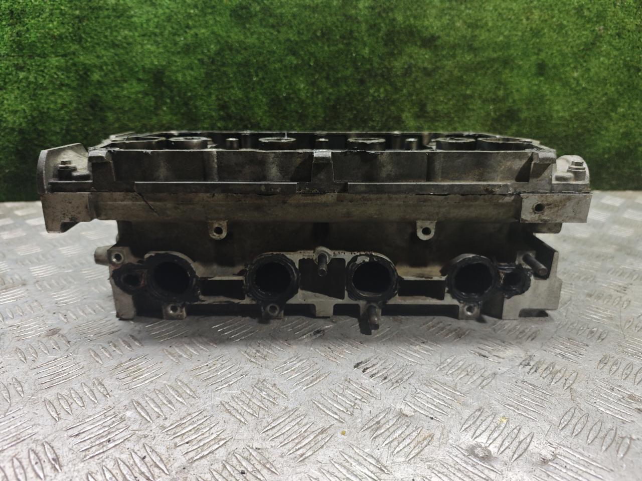 головка блока цилиндров Rover 200 Series 3 поколение 1995, 1.4 л., бензин, МКПП, хетчбэк 5 дв., LDF10233 - фото №1