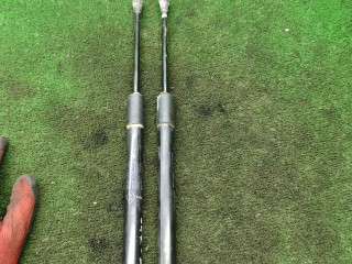 амортизатор крышки багажника (3-5 двери) Renault Duster 1 поколение [рестайлинг] 2017, 2.0 л., бензин, МКПП, внедорожник 5 дв., полный привод, 905521364R