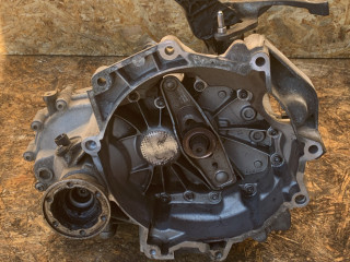 КПП механическая (МКПП) Skoda Fabia 1 поколение [рестайлинг] 2007, 1.2 л., бензин, МКПП, седан, JUS