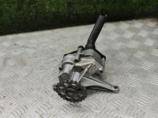 насос масляный Mercedes-Benz Vito W638 2002, 2.2 л., CDi, дизель, МКПП, микроавтобус, 6061810801