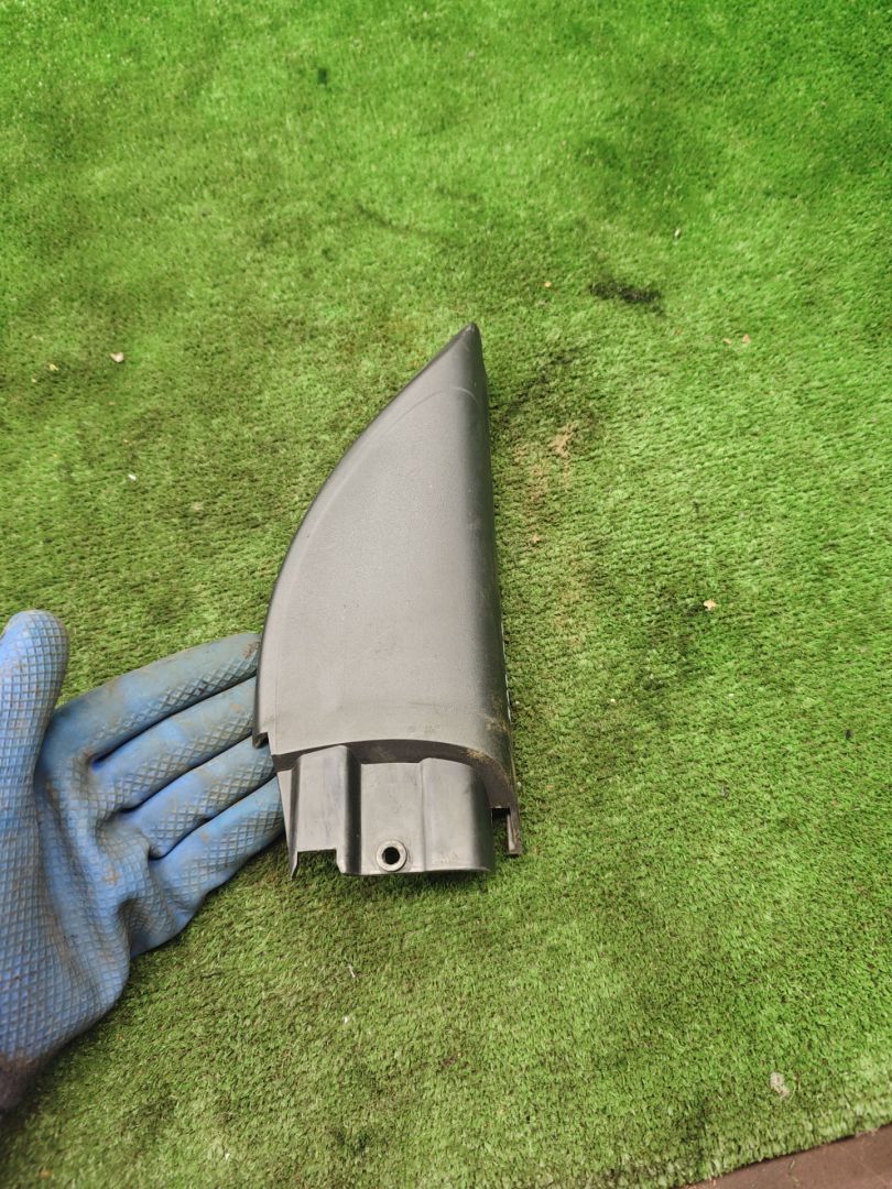 заглушка зеркала Volkswagen Polo Sedan 1 поколение 2015, 1.6 л., МКПП, седан, 6RU.837.974 - фото №1