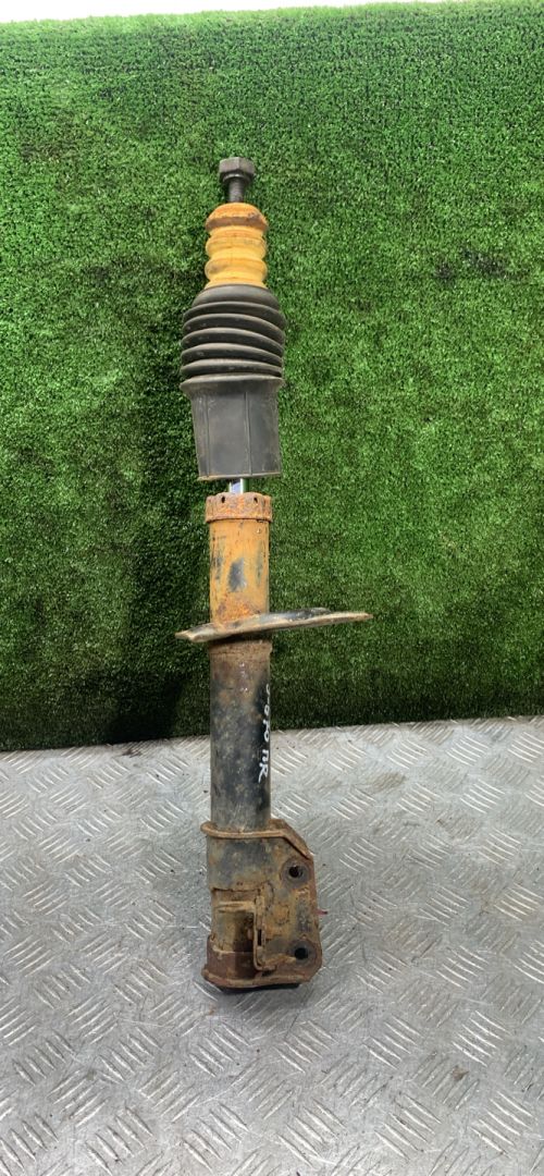 амортизатор передний правый Fiat Punto 2 поколение 2000, 1.2 л., бензин, МКПП, хетчбэк 5 дв. - фото №1