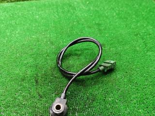 датчик детонации Volkswagen Passat B4 1995, 2.0 л., бензин, МКПП, 0261231038