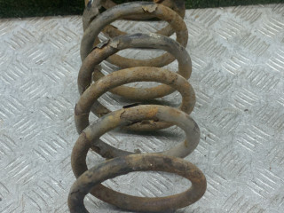 пружина задняя Toyota Picnic 1 поколение XM10 1999, 2.2 л., 3C-TE, дизель, МКПП, минивэн