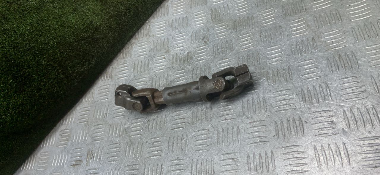 рулевой карданчик Opel Vectra B 1999, 1.6 л., X 16 XEL, бензин, МКПП, хетчбэк 5 дв., 905768850187 - фото №1