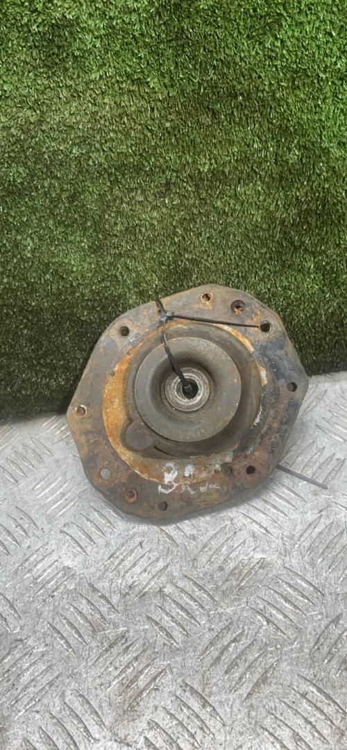 опора амортизатора верхняя (чашка) Citroen Xsara 1 поколение 1998, 1.4 л., бензин, МКПП, хетчбэк 3 дв. - фото №1