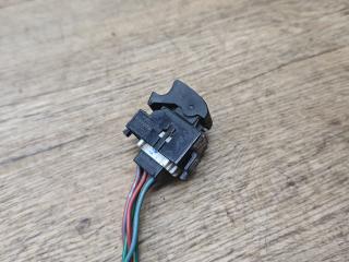 кнопка стеклоподъемника двери Toyota Avensis 1 поколение (T220) 1997, 2.0 л., дизель, МКПП, универсал