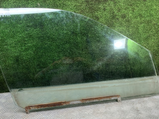 стекло двери передней правой Suzuki Baleno 1 поколение 1997, 1.6 л., бензин, МКПП, универсал