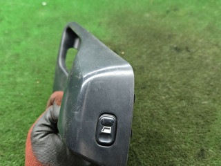 кнопка стеклоподъемника двери Citroen Xantia 1 поколение [рестайлинг] 2000, 2.0 л., бензин, МКПП, хетчбэк 5 дв.