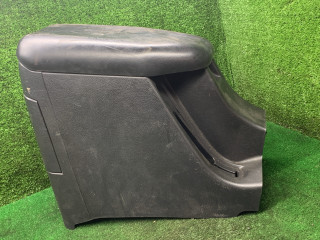 подлокотник Chery Tiggo (T11) 1 поколение 2007, 1.8 л., бензин, МКПП, внедорожник 5 дв.