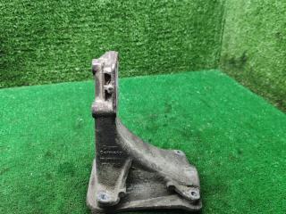 кронштейн двигателя Volkswagen Passat B4 1995, 2.0 л., бензин, МКПП, 191199354C