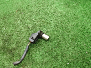 датчик коленвала Toyota Avensis 1 поколение (T220) 2000, 2.0 л., 2C-T, дизель, МКПП, универсал, 9091905031