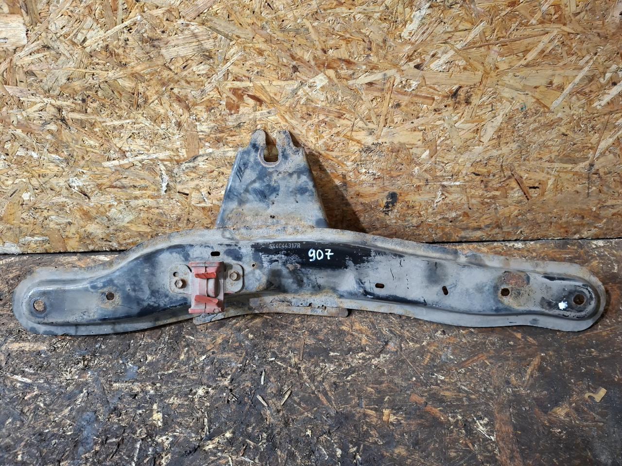 балка подвески передняя (подрамник) Renault Duster 1 поколение 2014, 2.0 л., F4R 400, бензин, МКПП, внедорожник 5 дв., полный привод, 544C44317R - фото №1