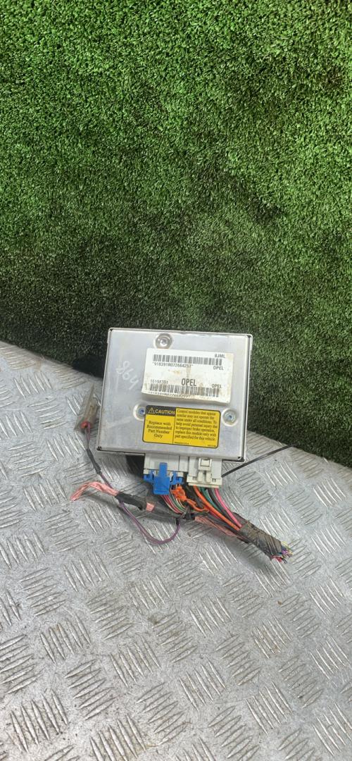 Блок управления ABS/ESP Opel Sintra 1 поколение 1999, 2.2 л., бензин, МКПП, минивэн, 16198391 - фото №1
