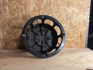 крепление запаски Mercedes-Benz E-Класс W210/S210 [рестайлинг] 2001, 2.7 л., дизель, МКПП, седан