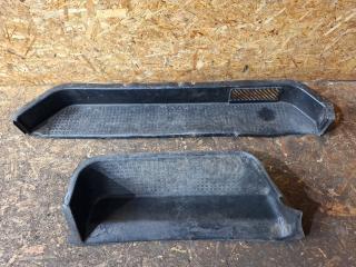 подножка Volkswagen Transporter T4 1998, 1.9 л., 1X, дизель, МКПП, микроавтобус, 705863726A, 705863735, 701863735